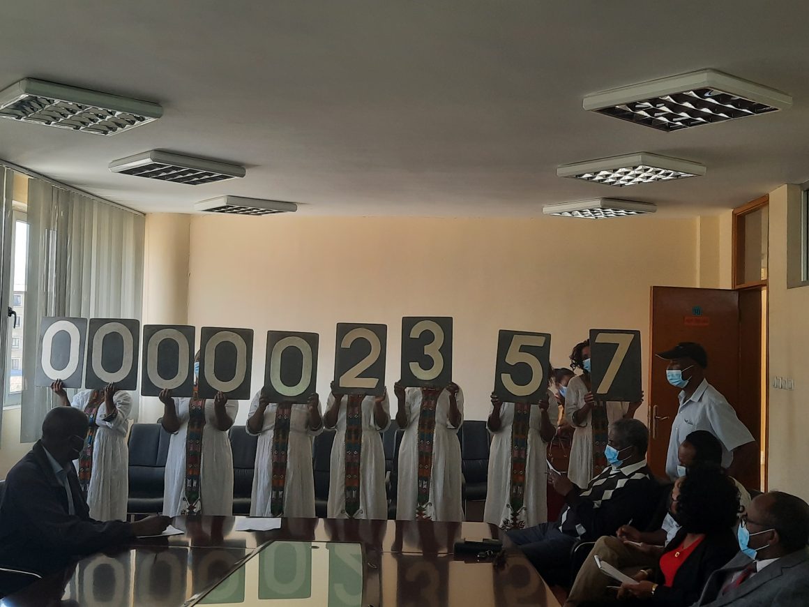 አቢሲንያ ባንክ ከቪዛ ካርድ ጋር በመተባበር የቶታል ኢነርጂስ አፍሪካ ዋንጫ ጨዋታዎችን  (AFCON 2021 Campaign)  ምክንያት በማድረግ  ላዘጋጃቸው ሽልማቶች ሁለተኛ ዙር የዕጣ አወጣጥ ሥነ ሥርዓት ዛሬ በብሔራዊ ሎተሪ  አዳራሽ  አካሄደ!