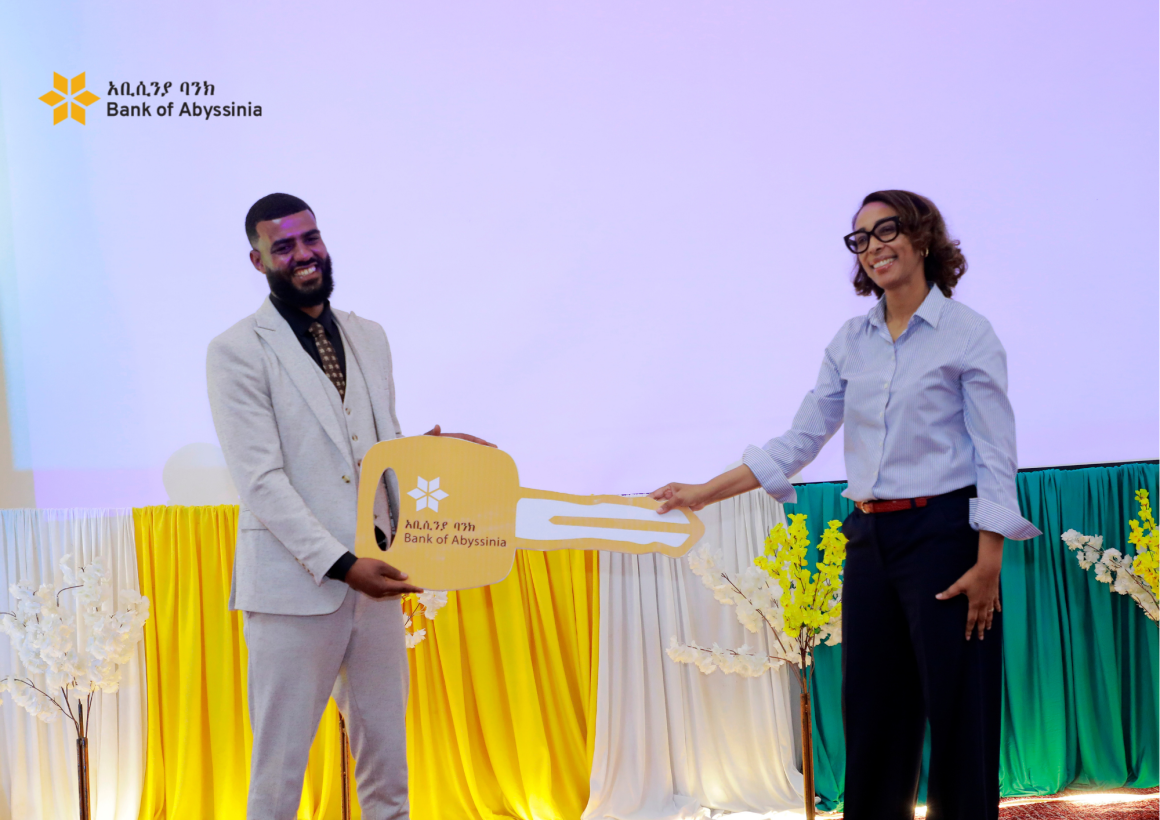 ባንካችን ባለ 2 መኝታ የመኖሪያ አፓርታማ ለዕድለኛው አስረከበ