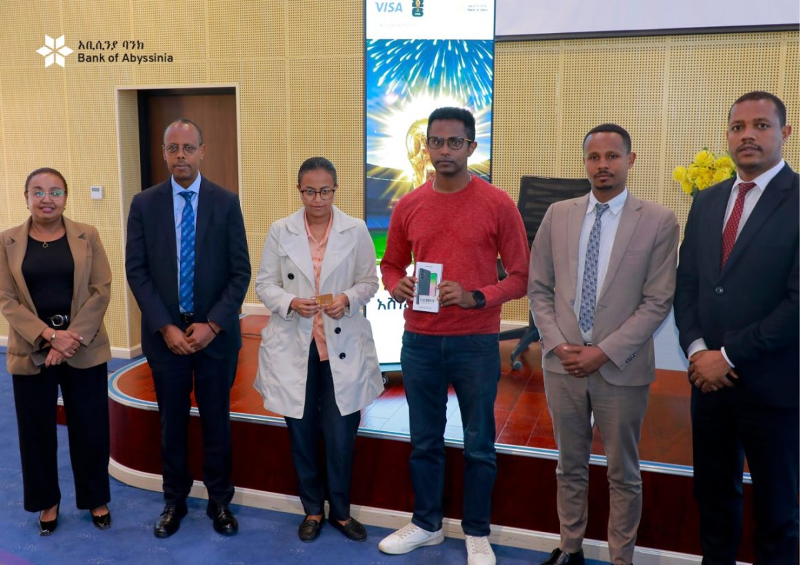 የባንካችን የ2ኛ ዙር የአቢሲንያ ቪዛ ካርድ ሽልማት የመጀመሪያዎቹ 2 ዕድለኞች ሽልማታቸውን ተቀበሉ